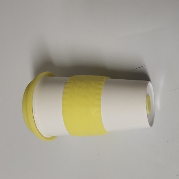 Off white Ceramic Coffee mug with Silicone Top 10oz - Picture 9 of 9